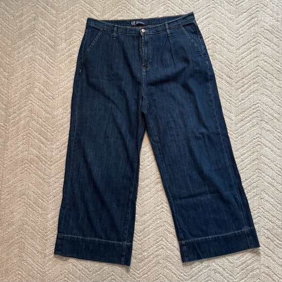 GAP Denim - GAP High Rise Wide Legged Jeans - 34R